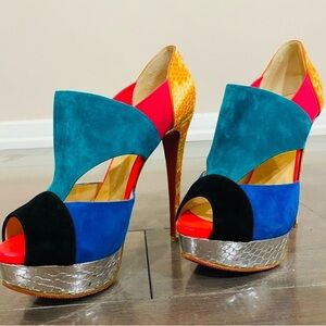 Christian Louboutin “Pitou” Python Pumps Authentic Size 37.5